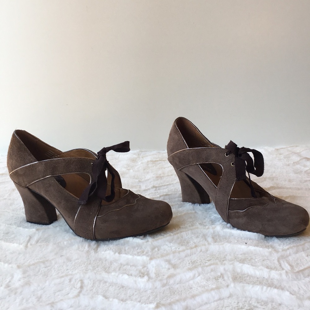 Earthies Leather Women Heal - Size:6.5 B